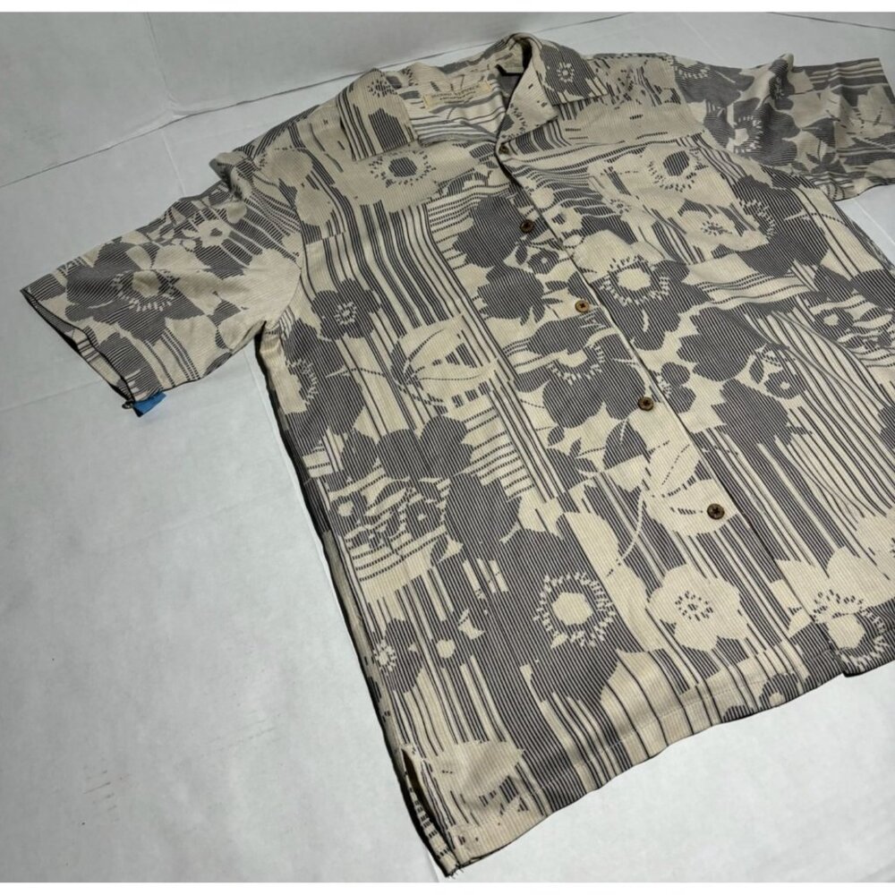 Island Republic Button Up